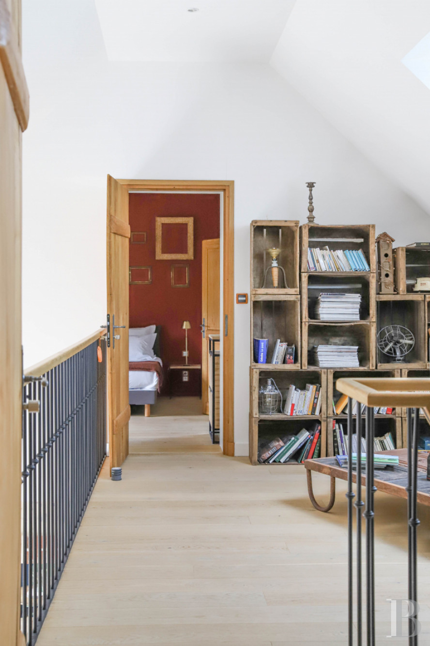 A former 18th century farmhouse with carefully renovated outbuildings on the edge of a forest in Perche - photo  n°18